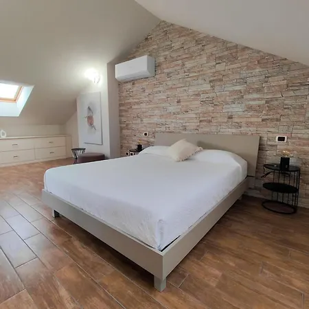 Riflessi Sul Oda ve Kahvaltı 3*